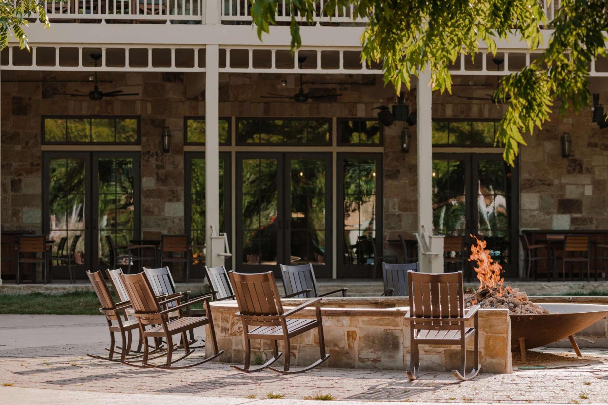 Hyatt Regency Lost Pines Resort And Spa Cedar Creek Exteriör bild